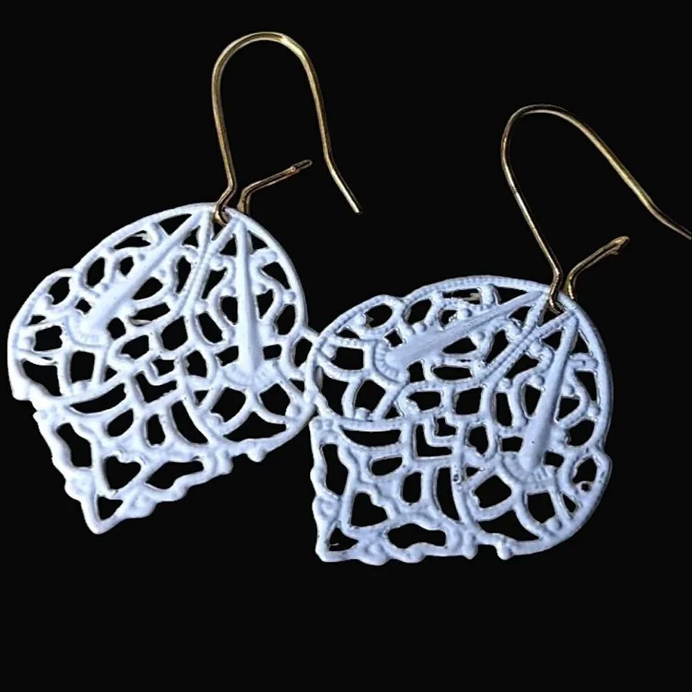 Dainty White Cut Out Painted Metal Earrings